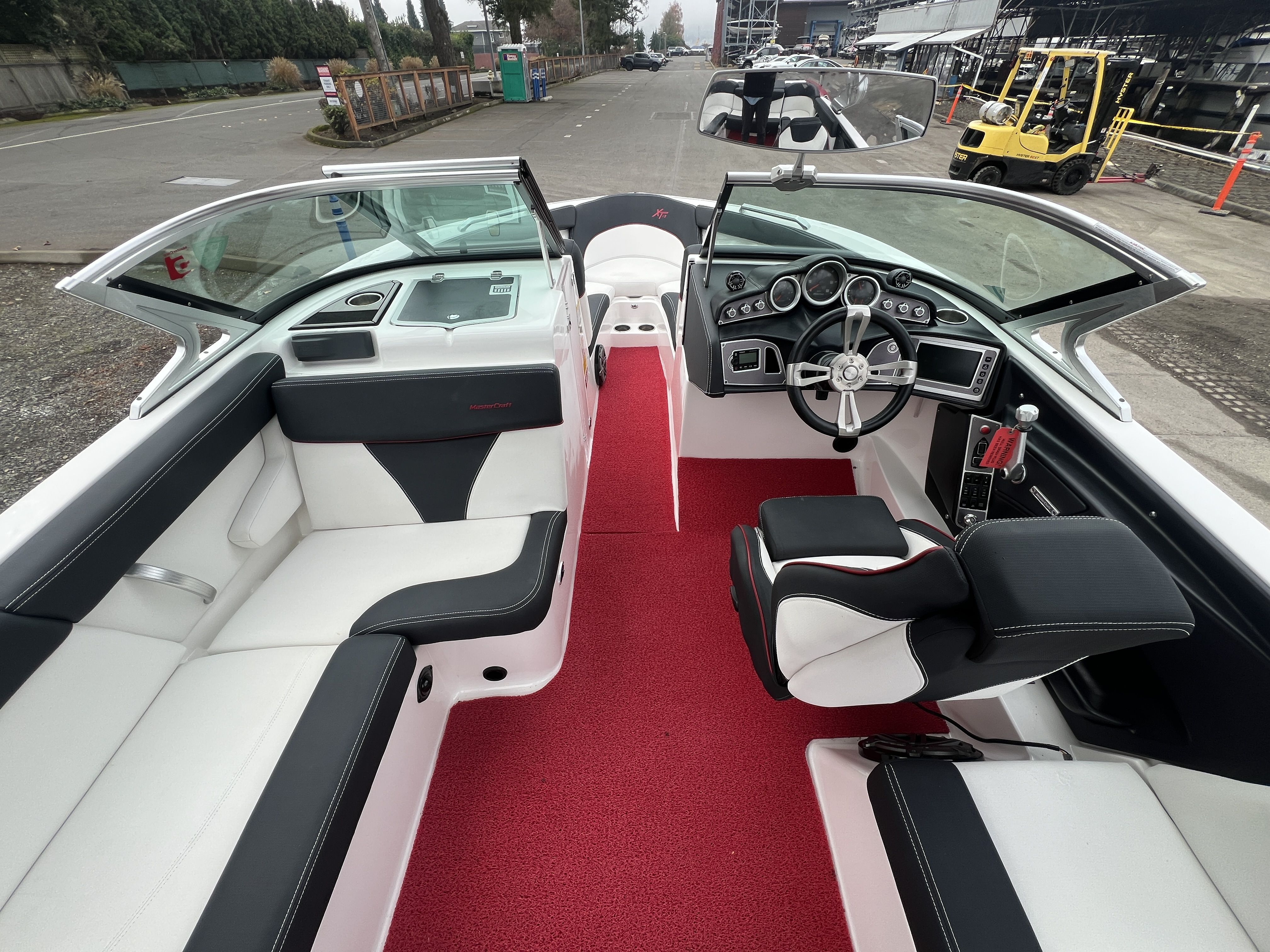 Mastercraft XT23 2017-7