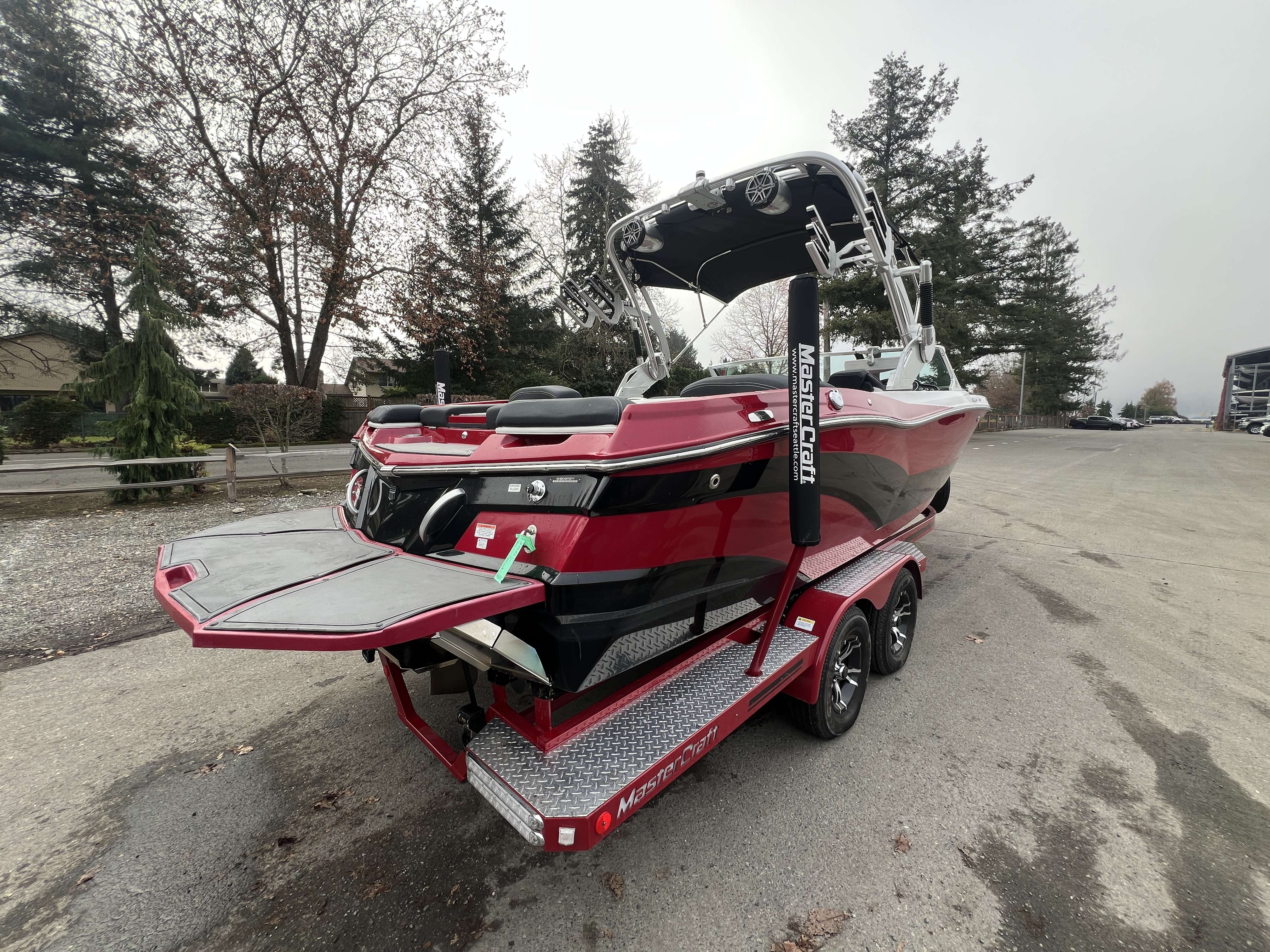 Mastercraft XT23 2017-15