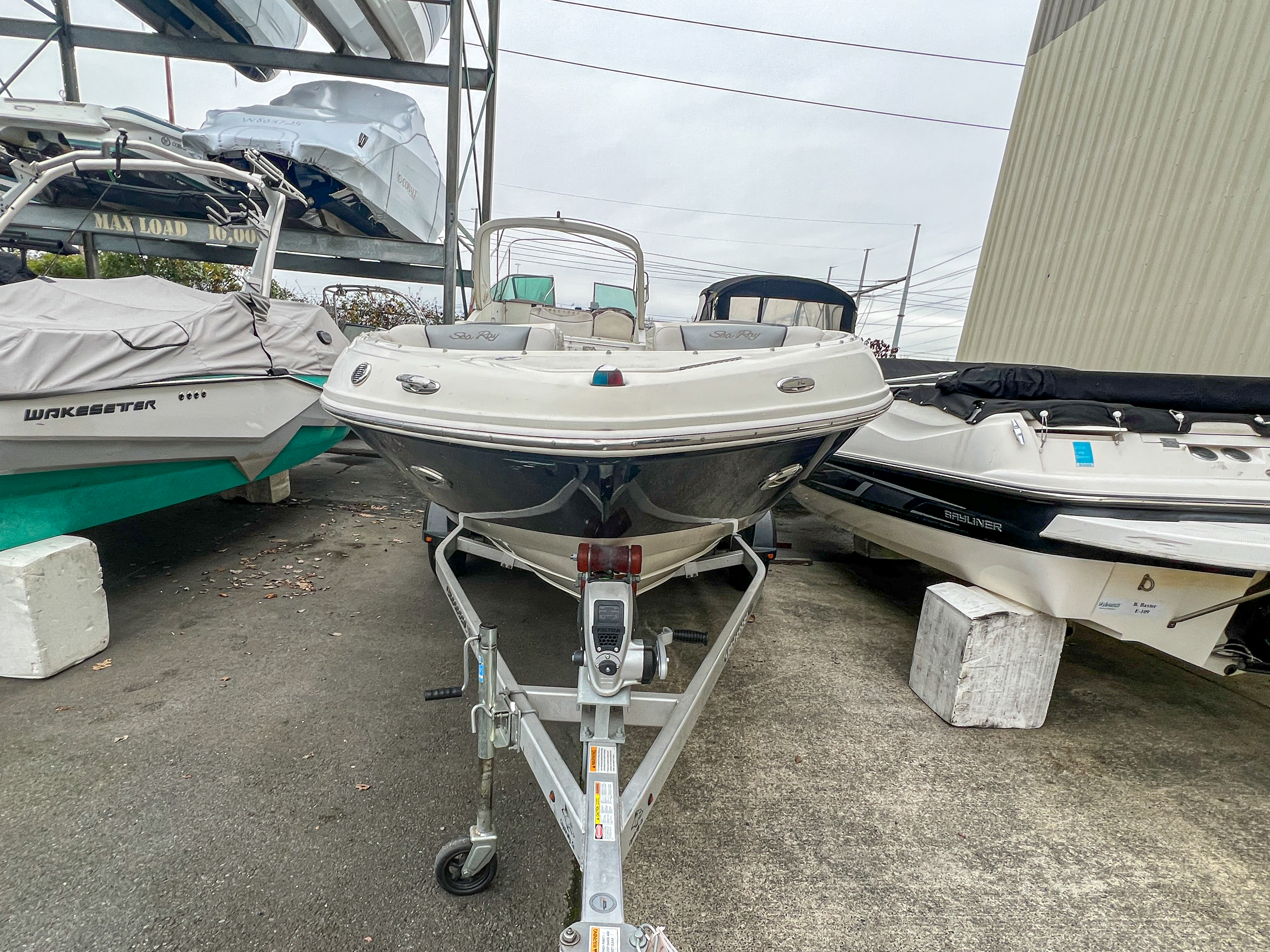 Sea Ray 210 Select 2010-4