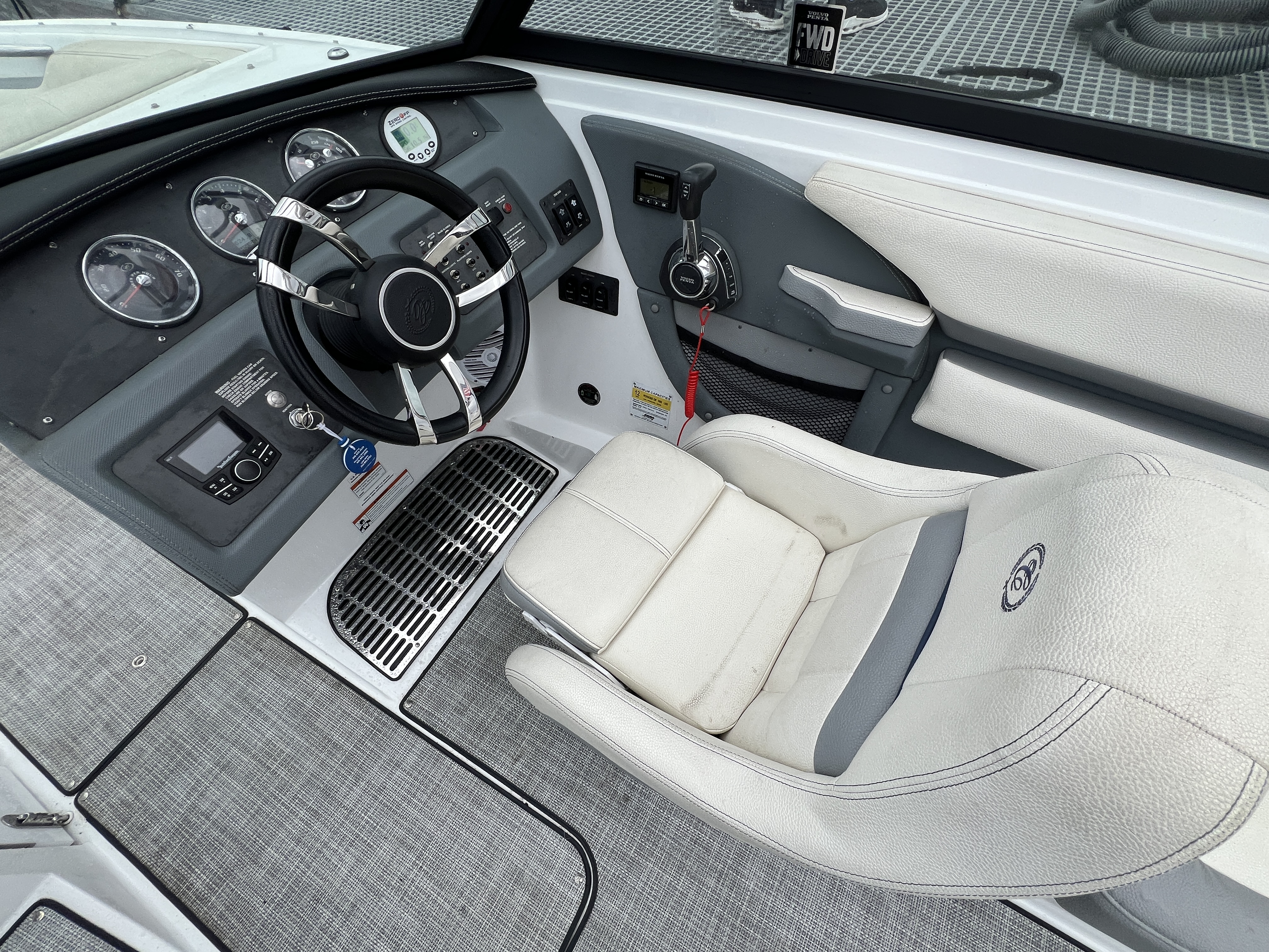 Cobalt CS23 Surf 2020-18