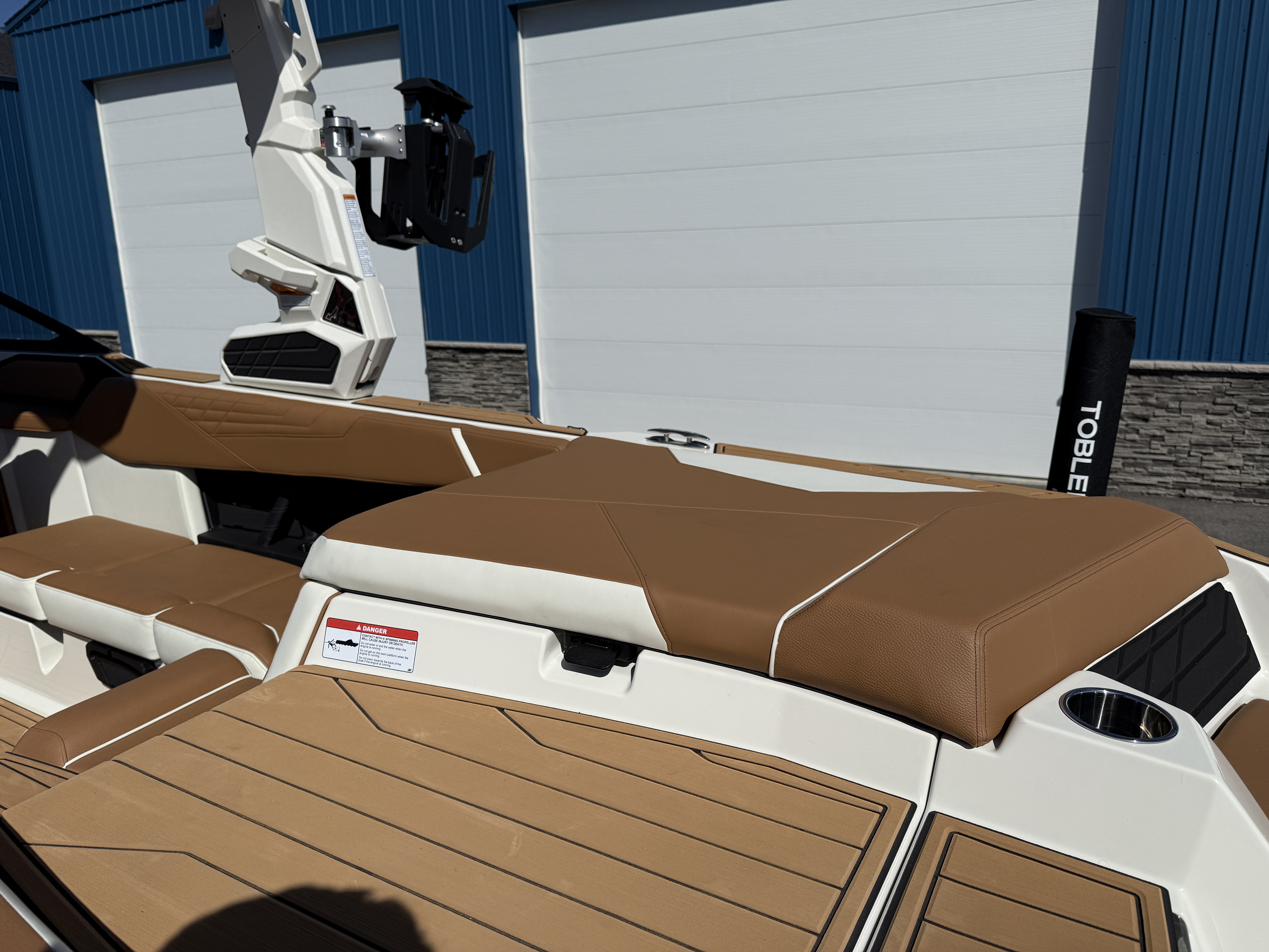 2025 Nautique S23-10