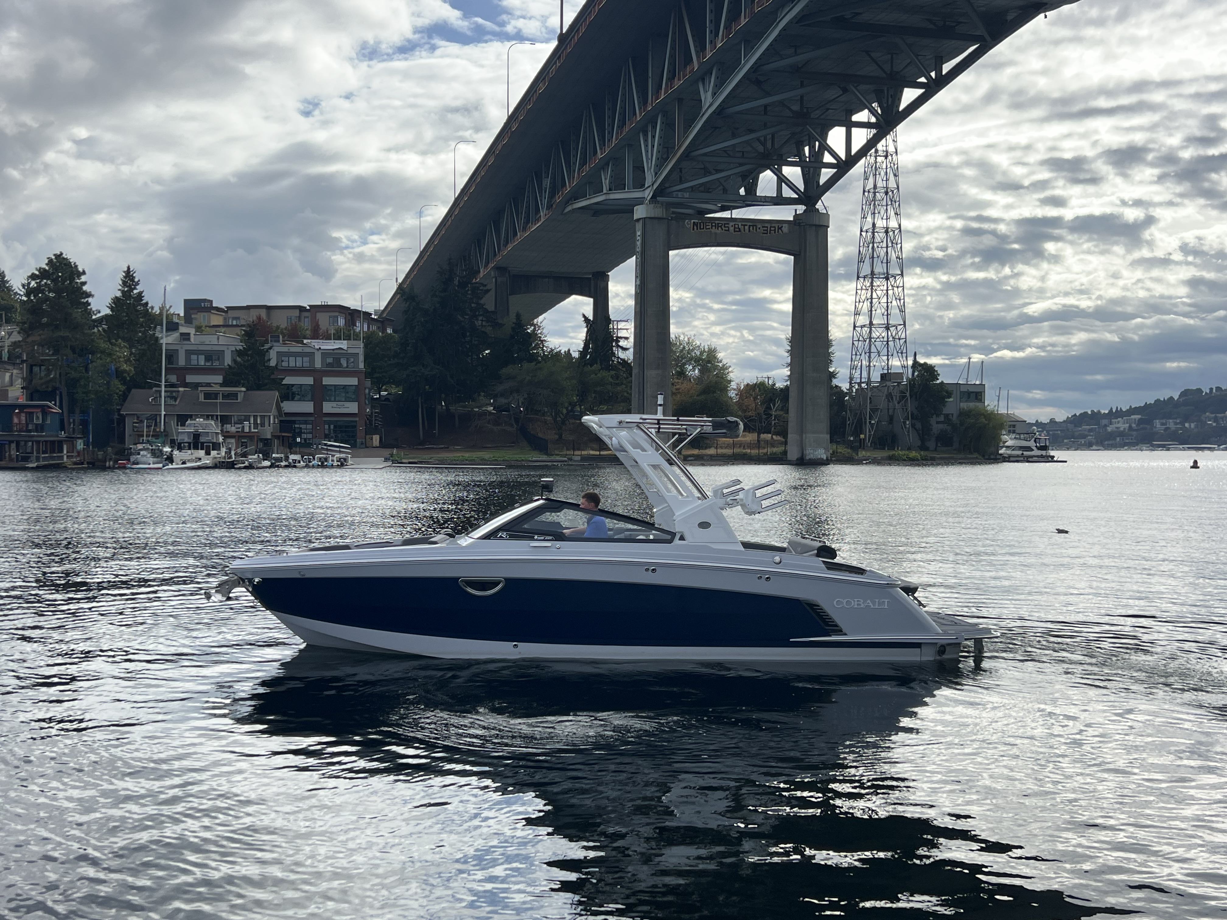 2026 Cobalt R6 Surf0