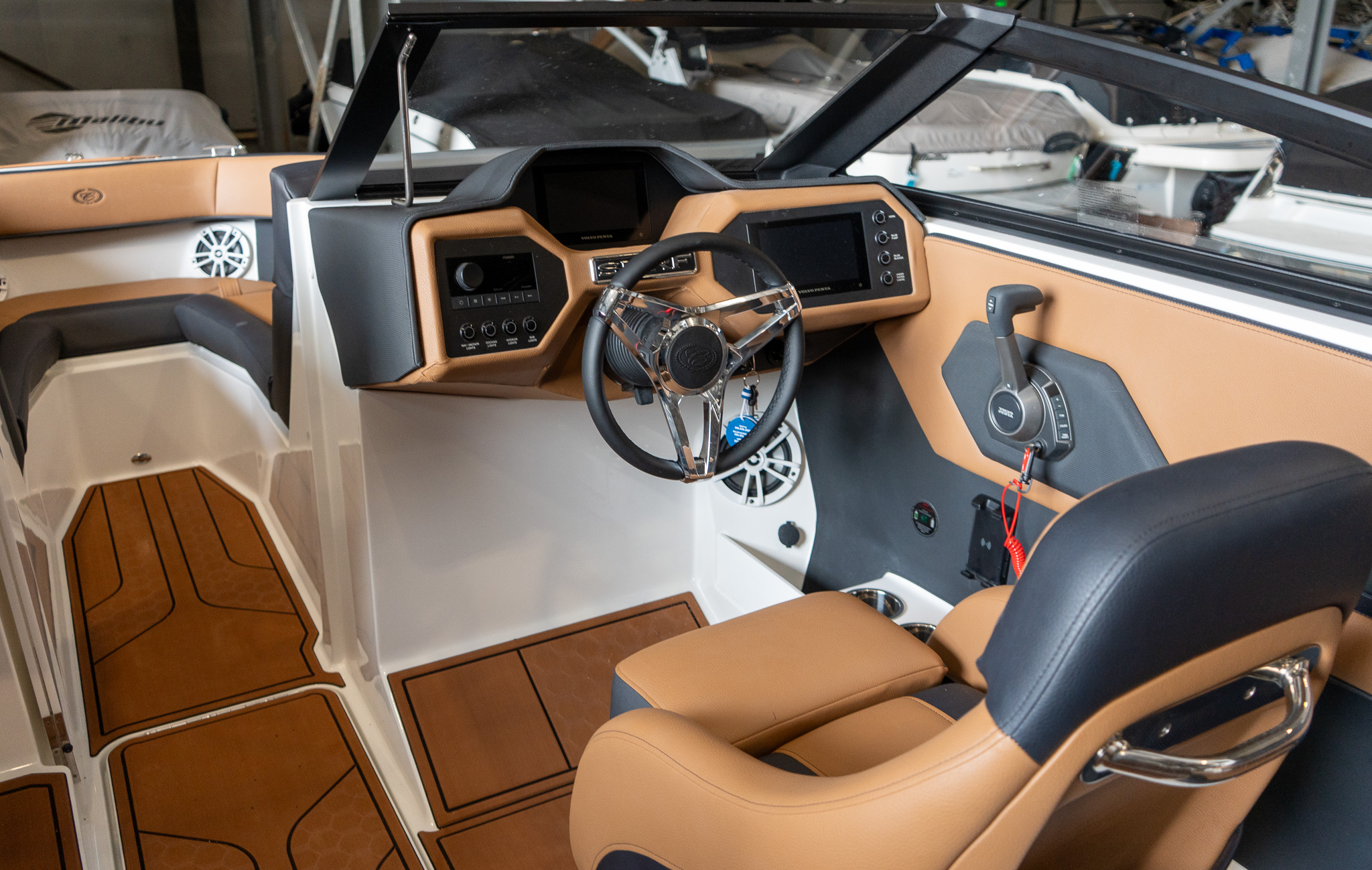Cobalt CS23 Surf 2026-3