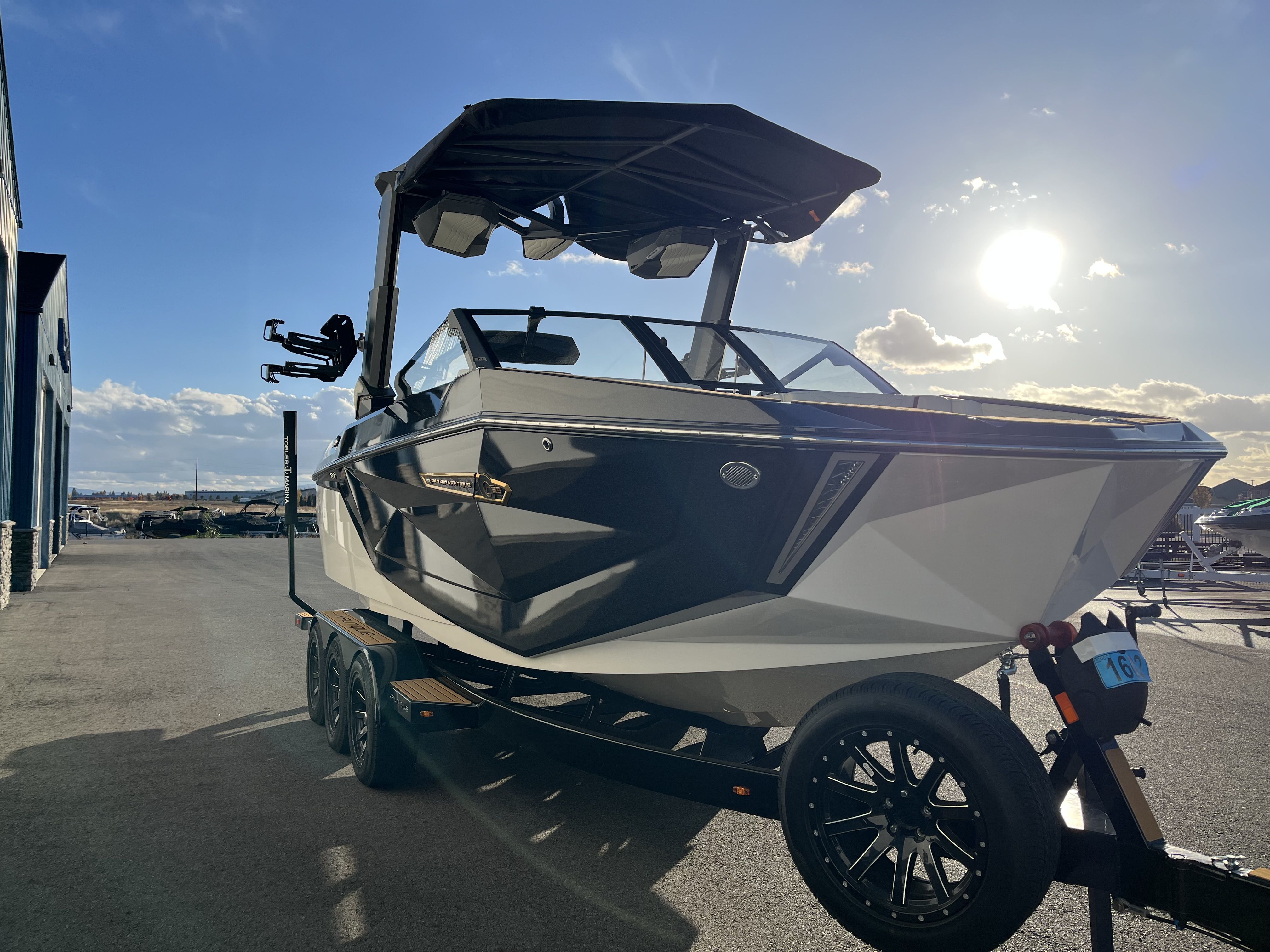 2026 Nautique G23-4