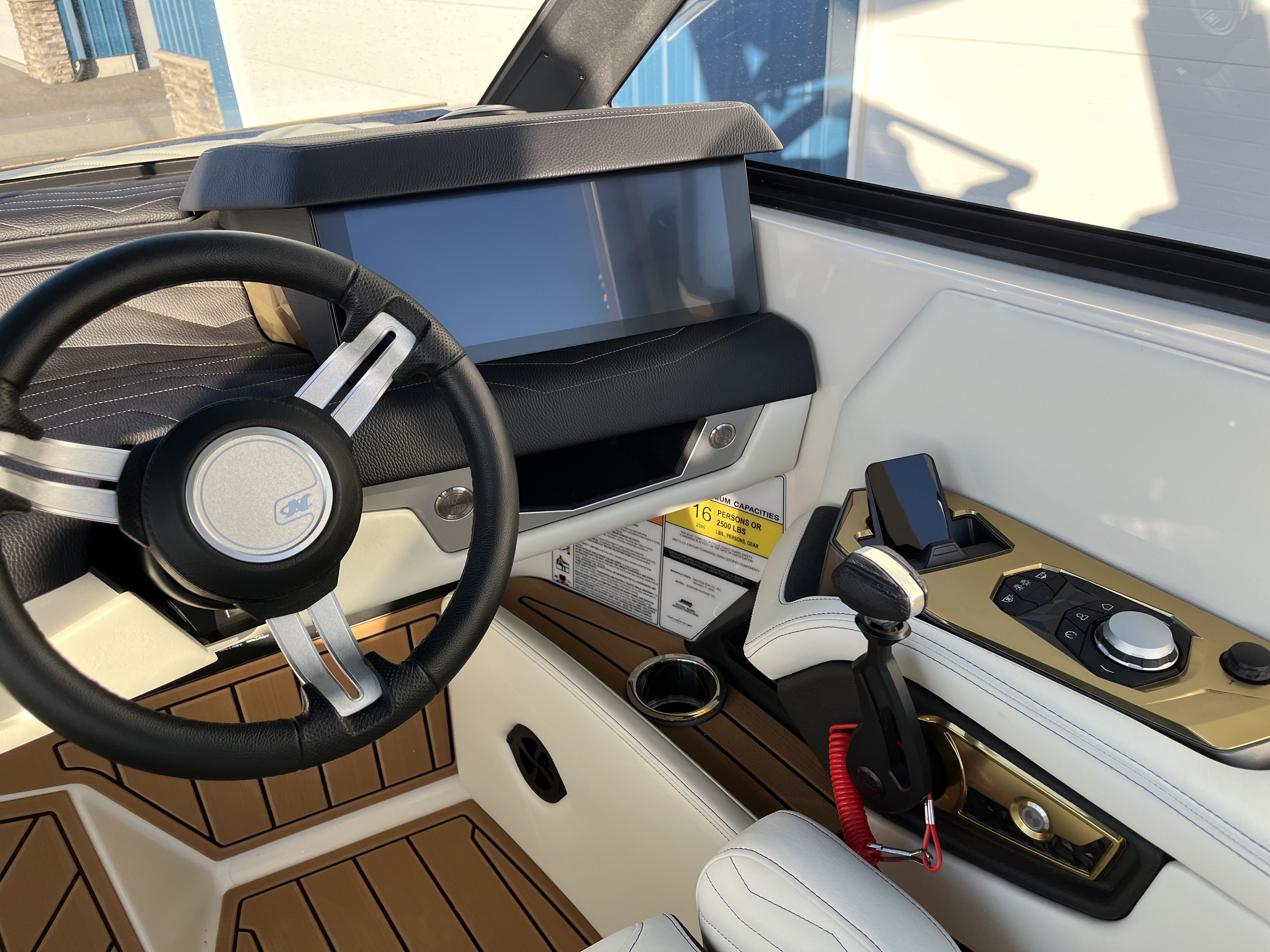 2026 Nautique G23-12