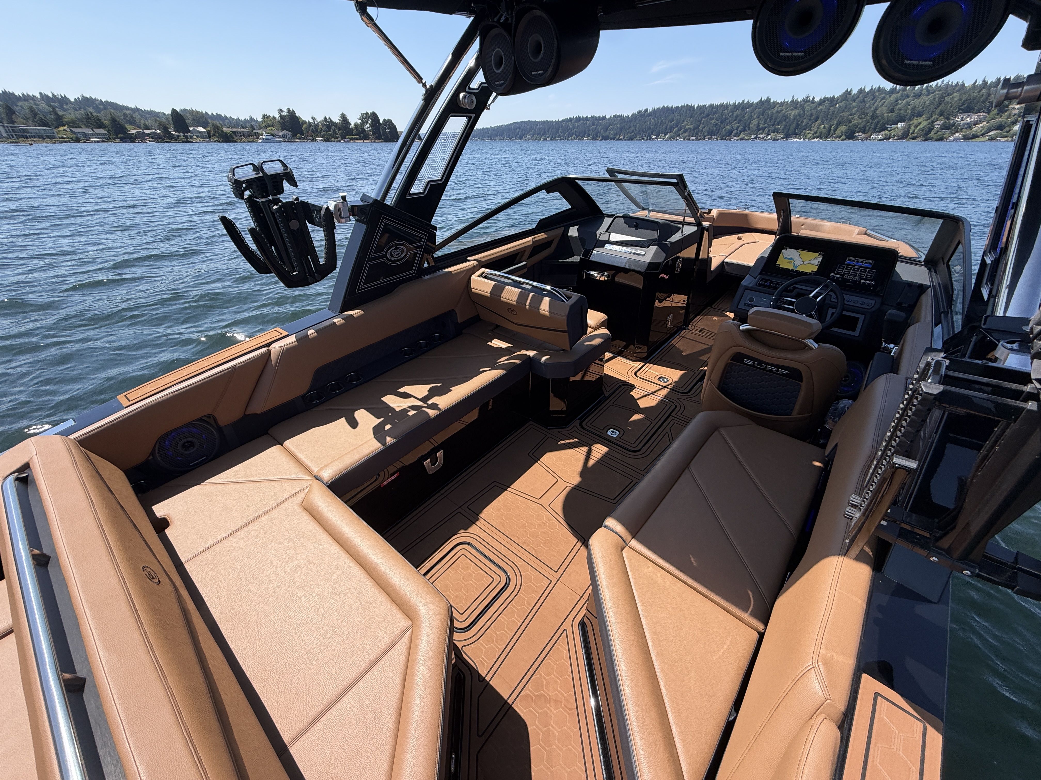 2026 Cobalt R8 Surf-13