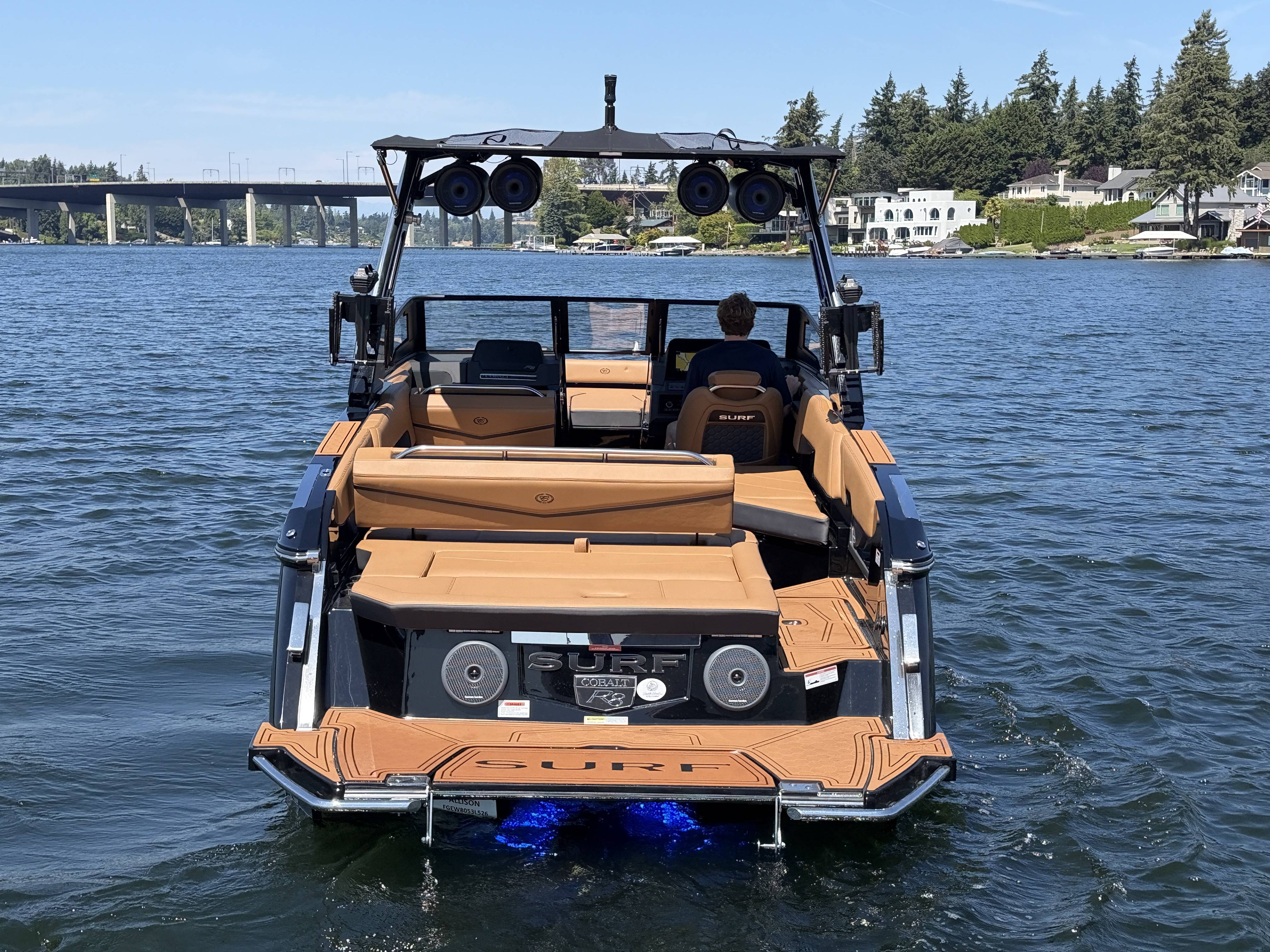 2026 Cobalt R8 Surf-9