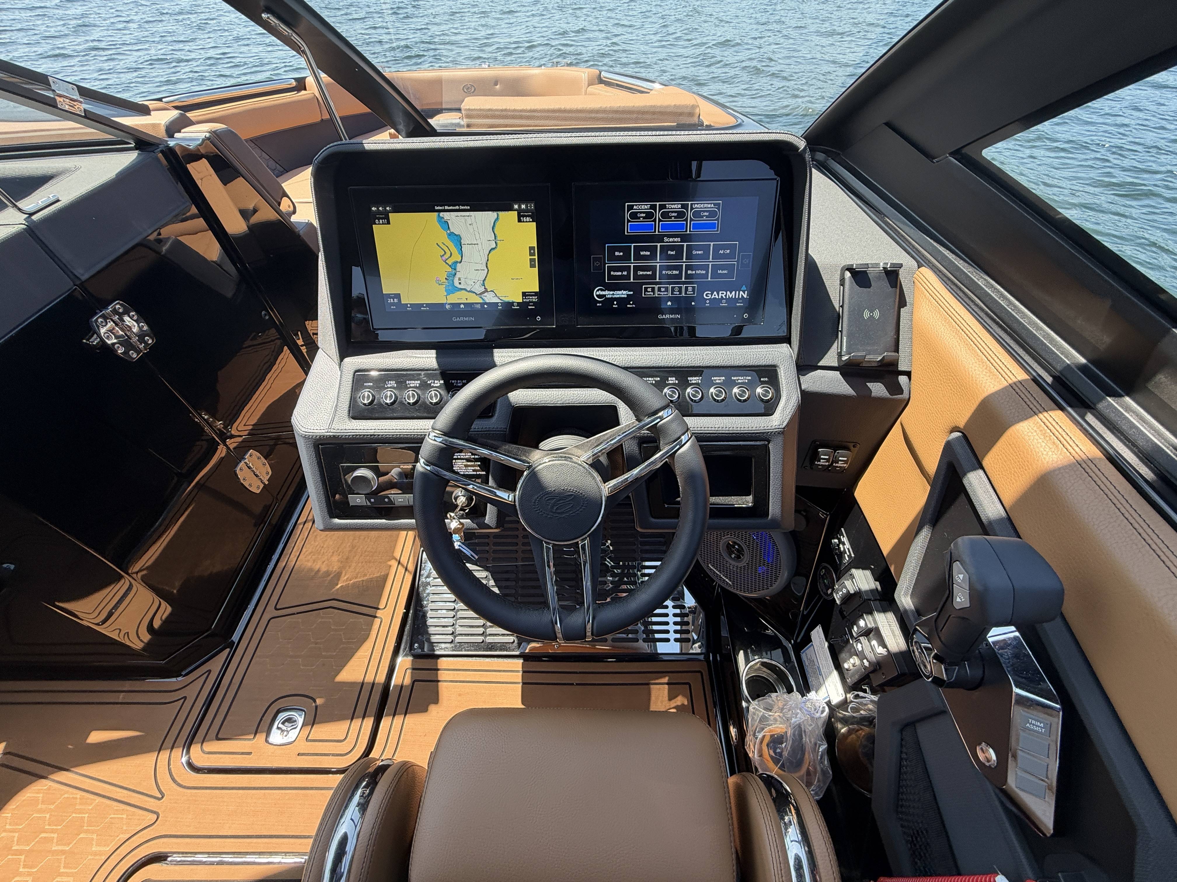 2026 Cobalt R8 Surf-21