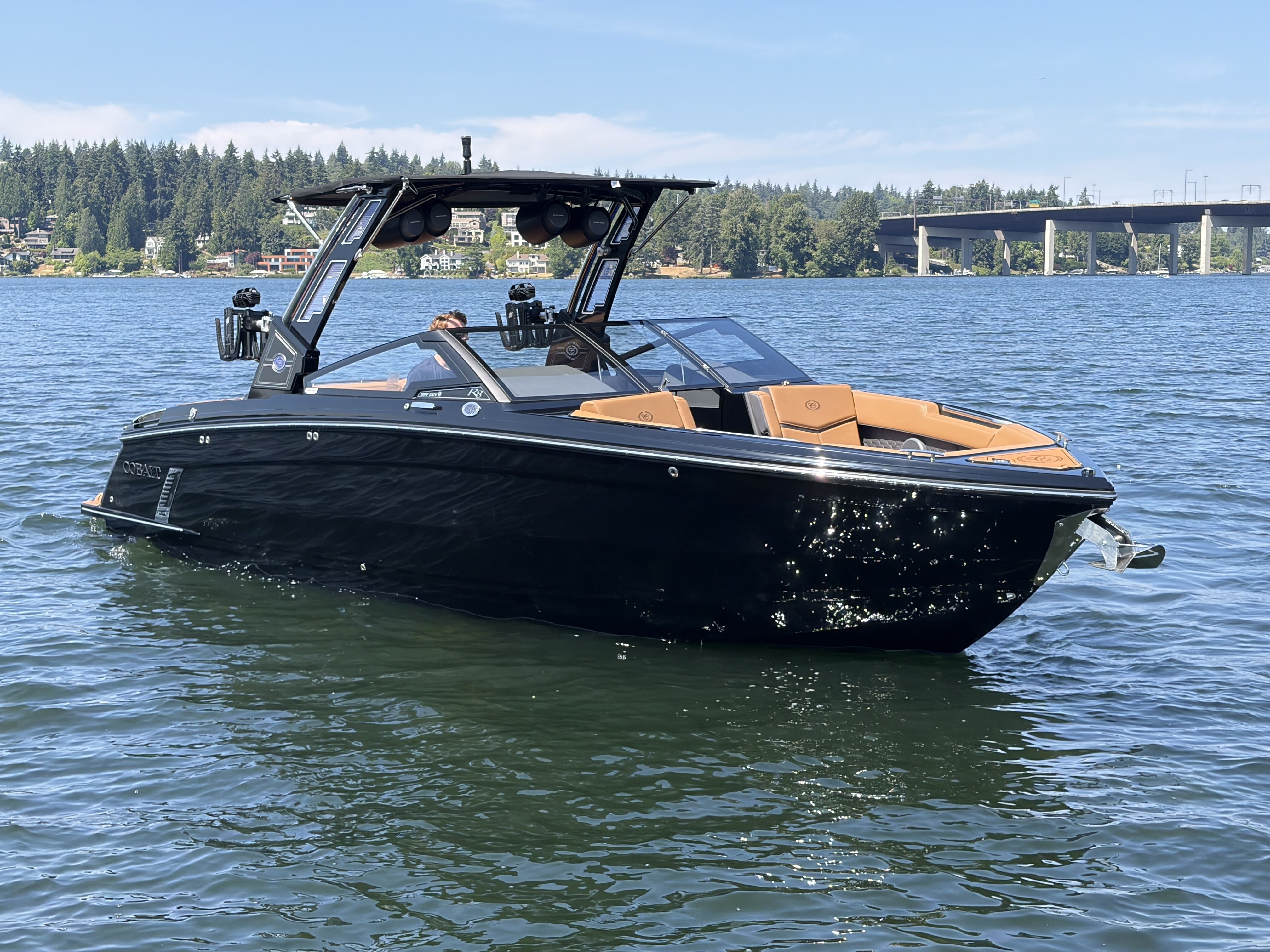 2026 Cobalt R8 Surf-5