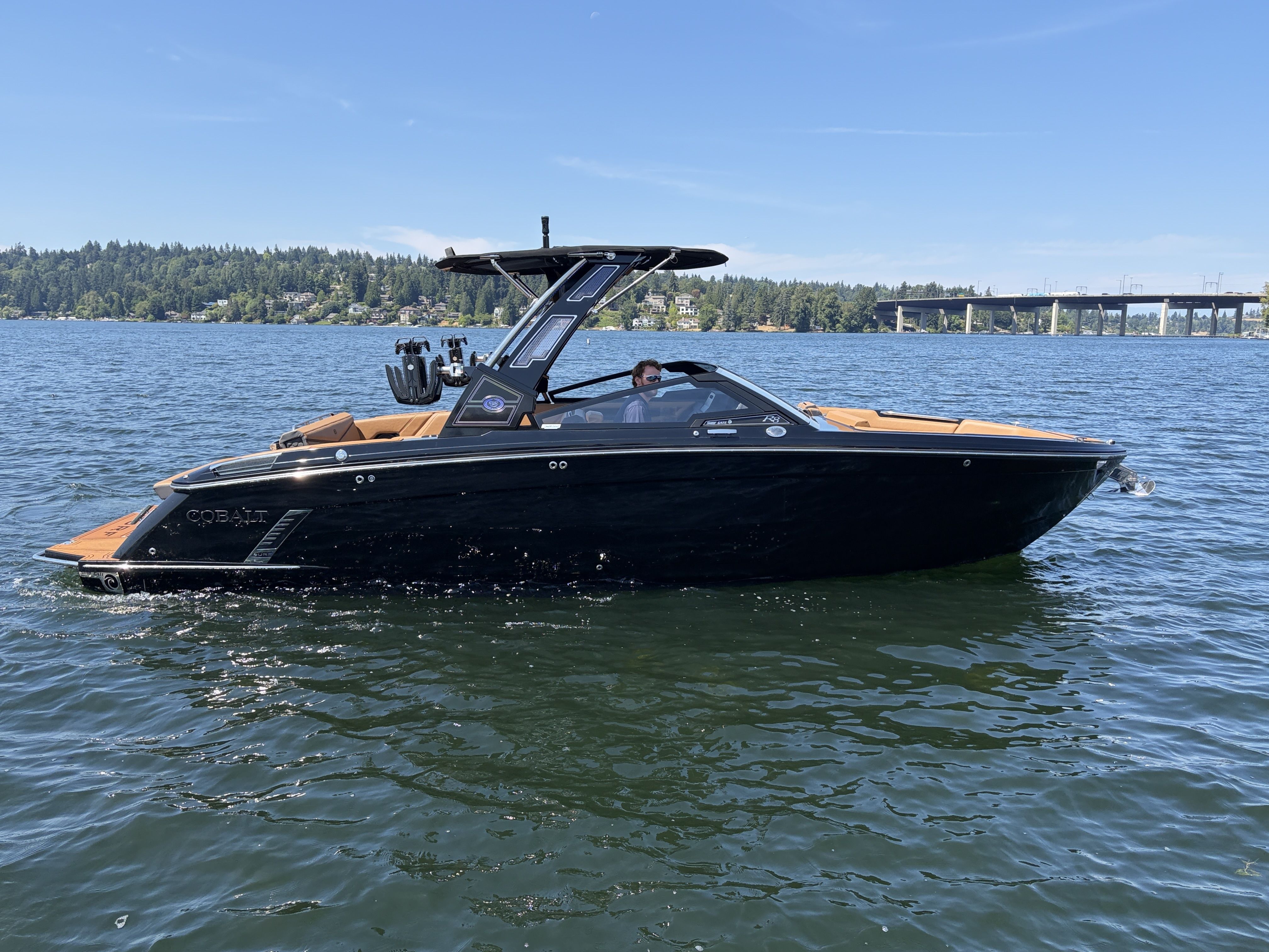 2026 Cobalt R8 Surf-6