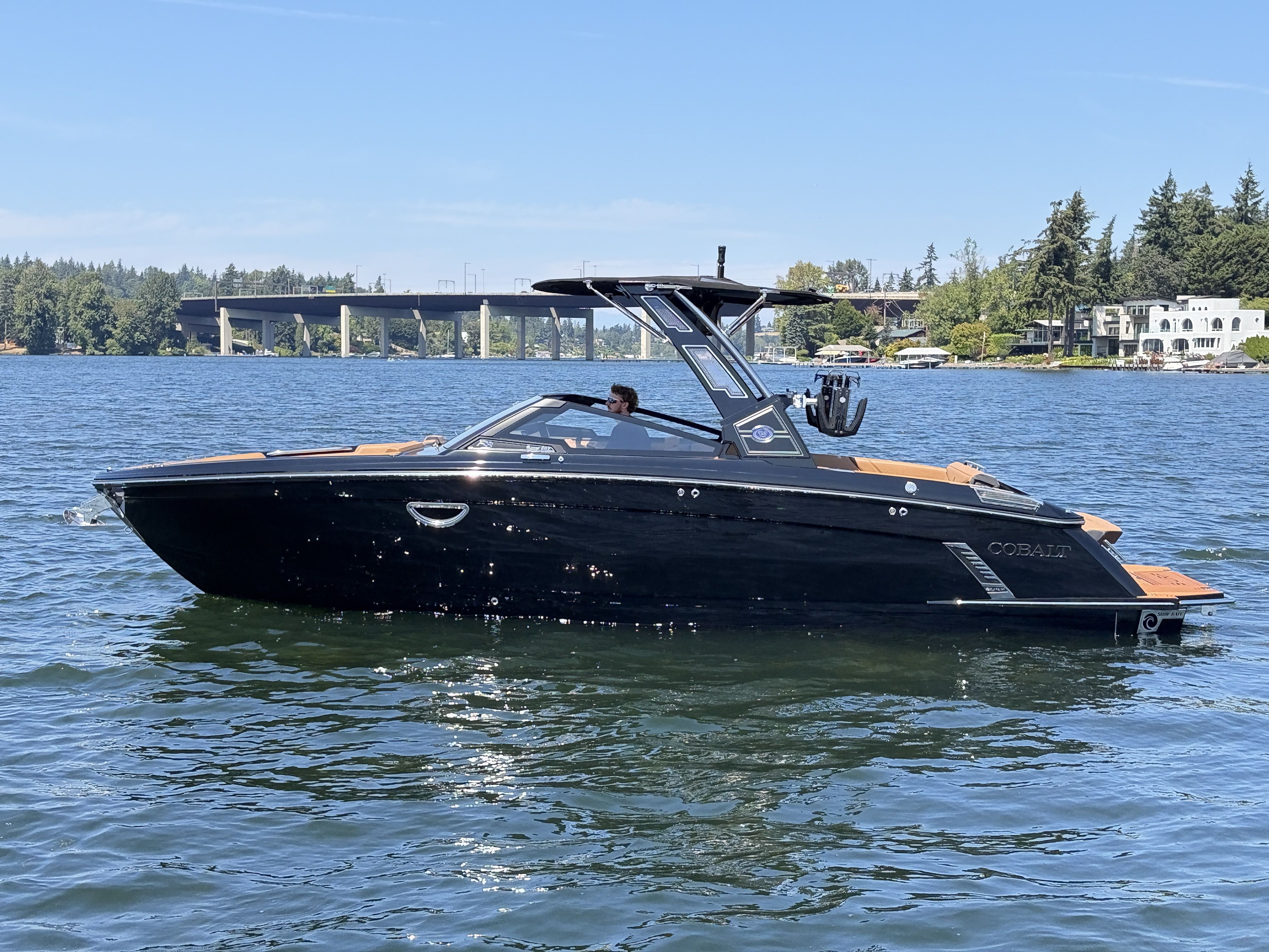 2026 Cobalt R8 Surf