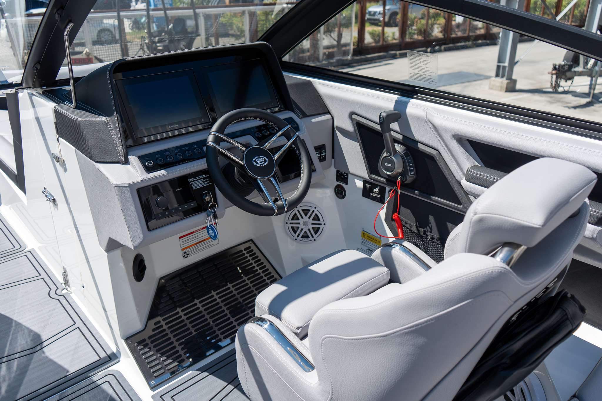 2026 Cobalt R4 Surf-6