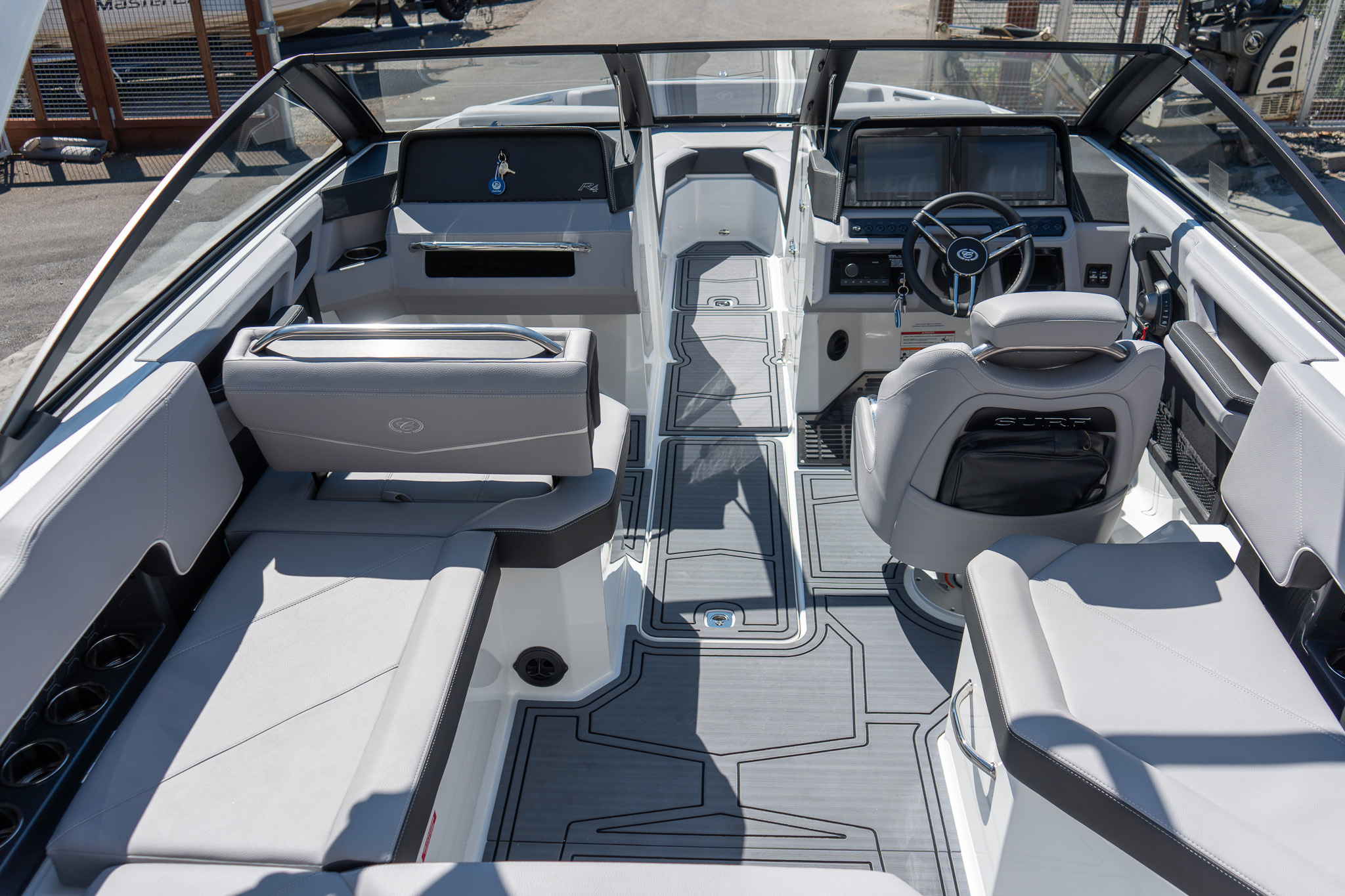 2026 Cobalt R4 Surf-2