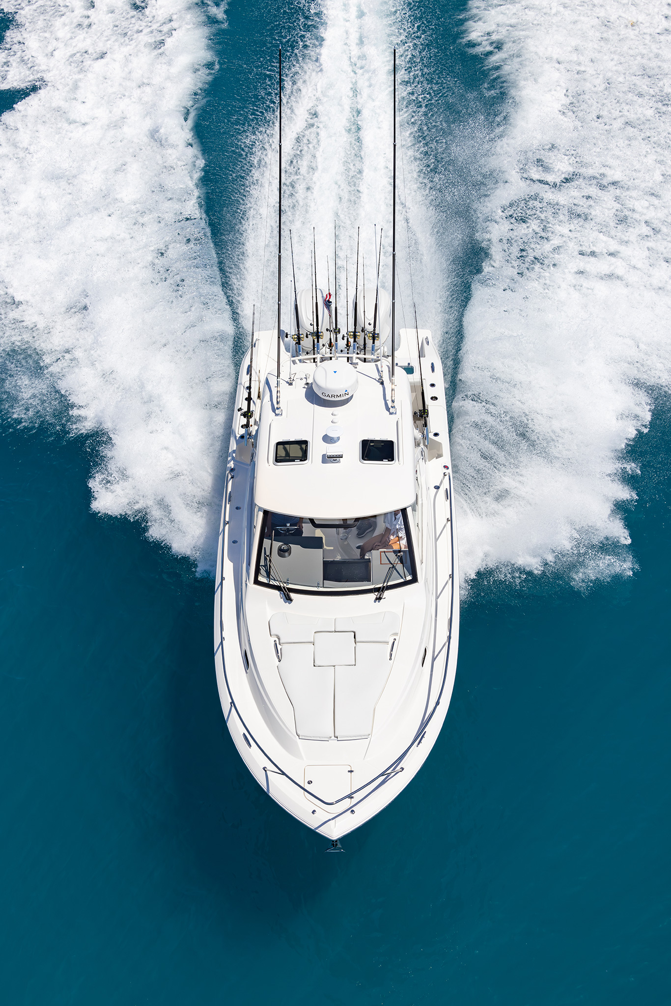 2027 Pursuit OS325-36