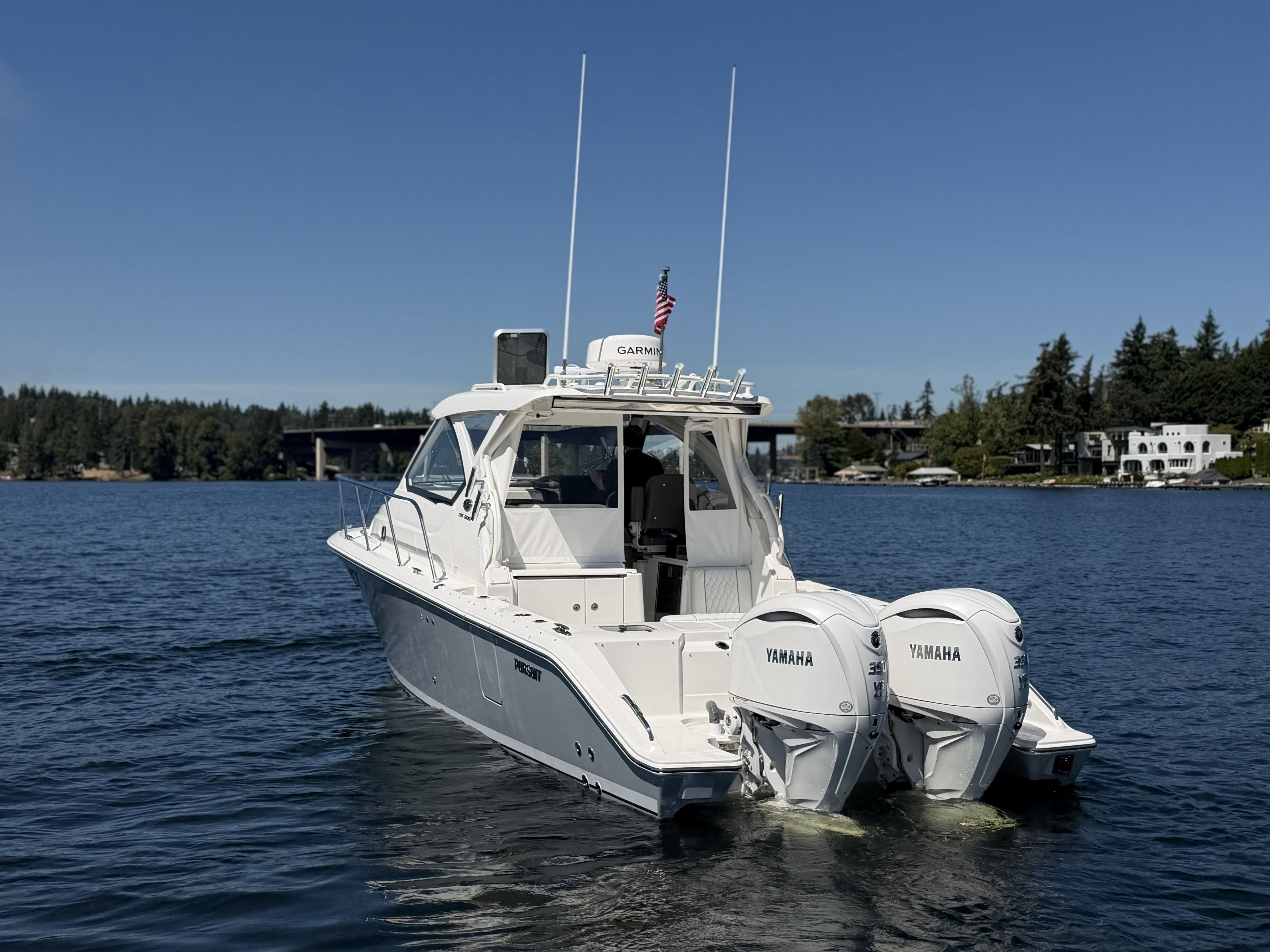 2027 Pursuit OS325-16