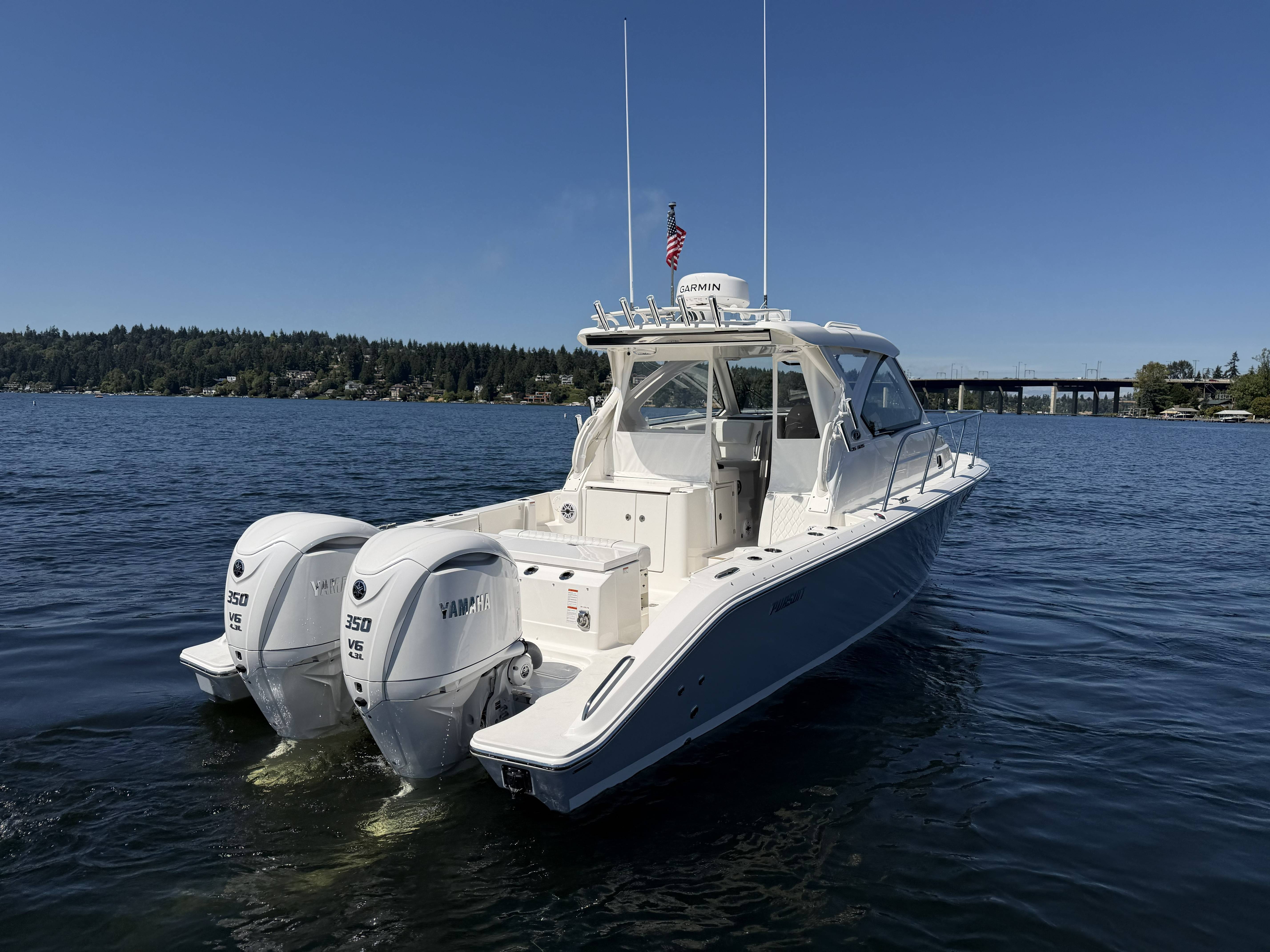 2027 Pursuit OS325-14
