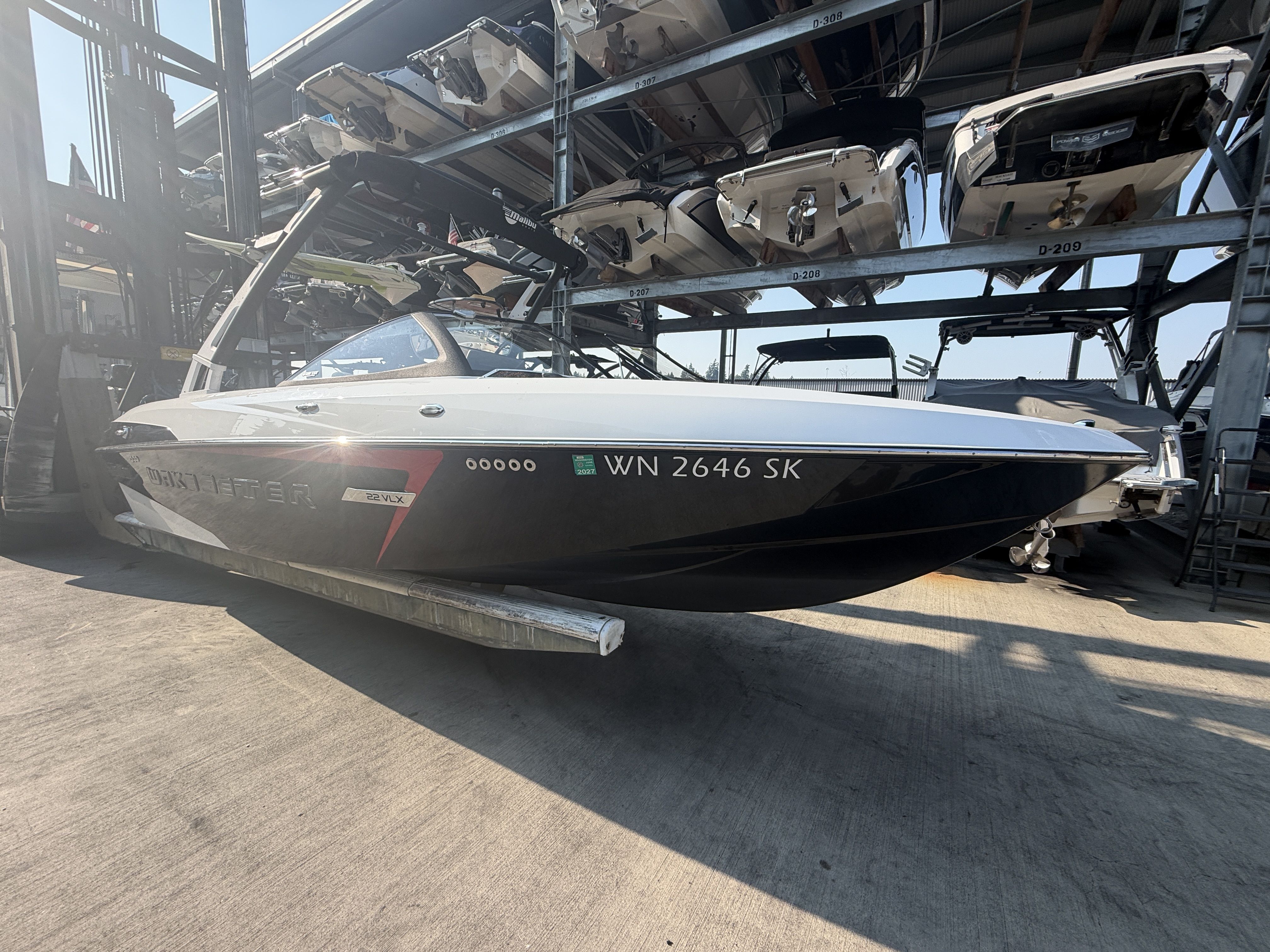 2015 Malibu 22 VLX-4