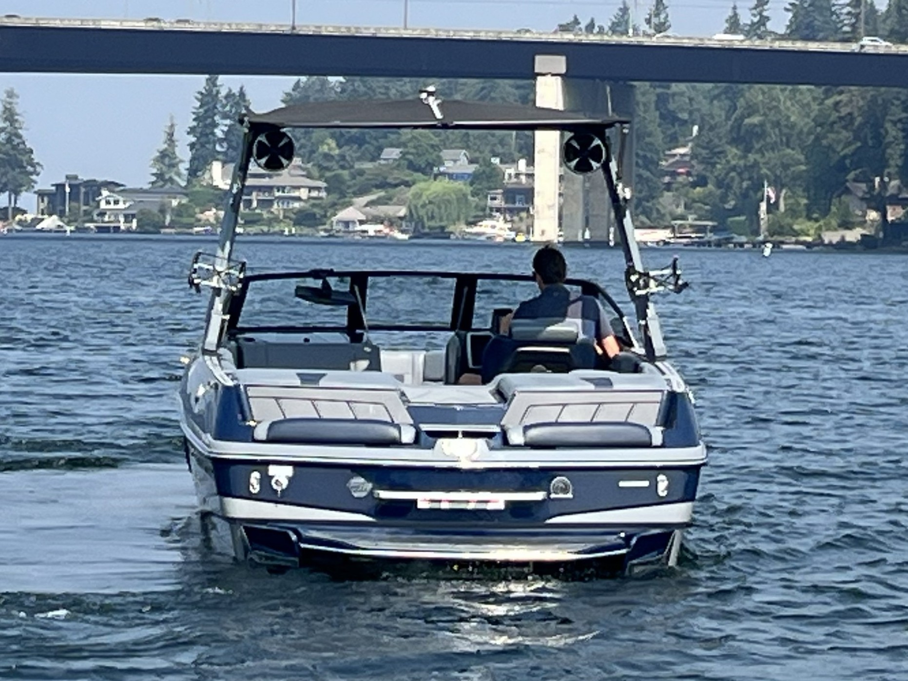 2021 Malibu 23 LSV-7