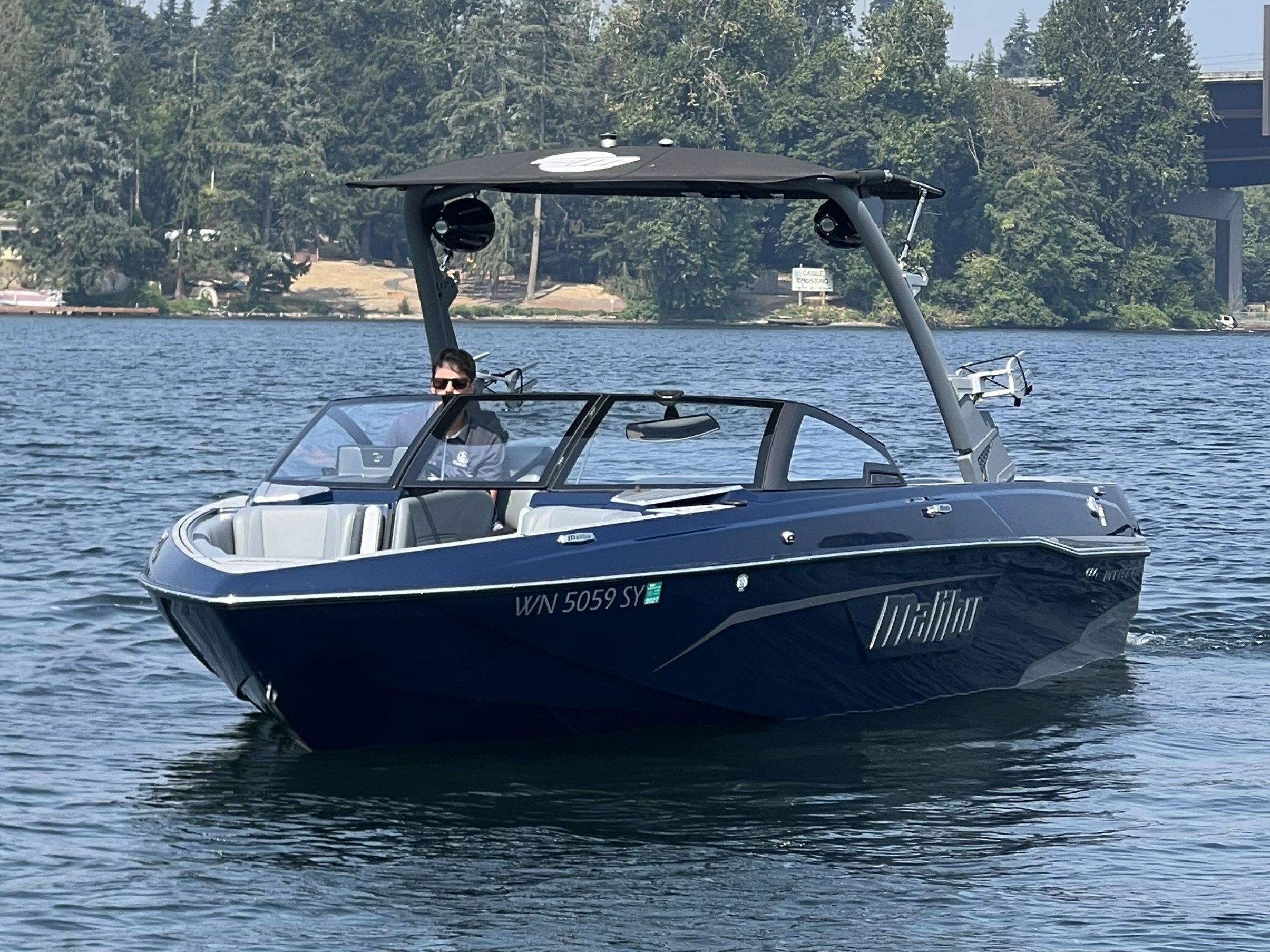 2021 Malibu 23 LSV-2